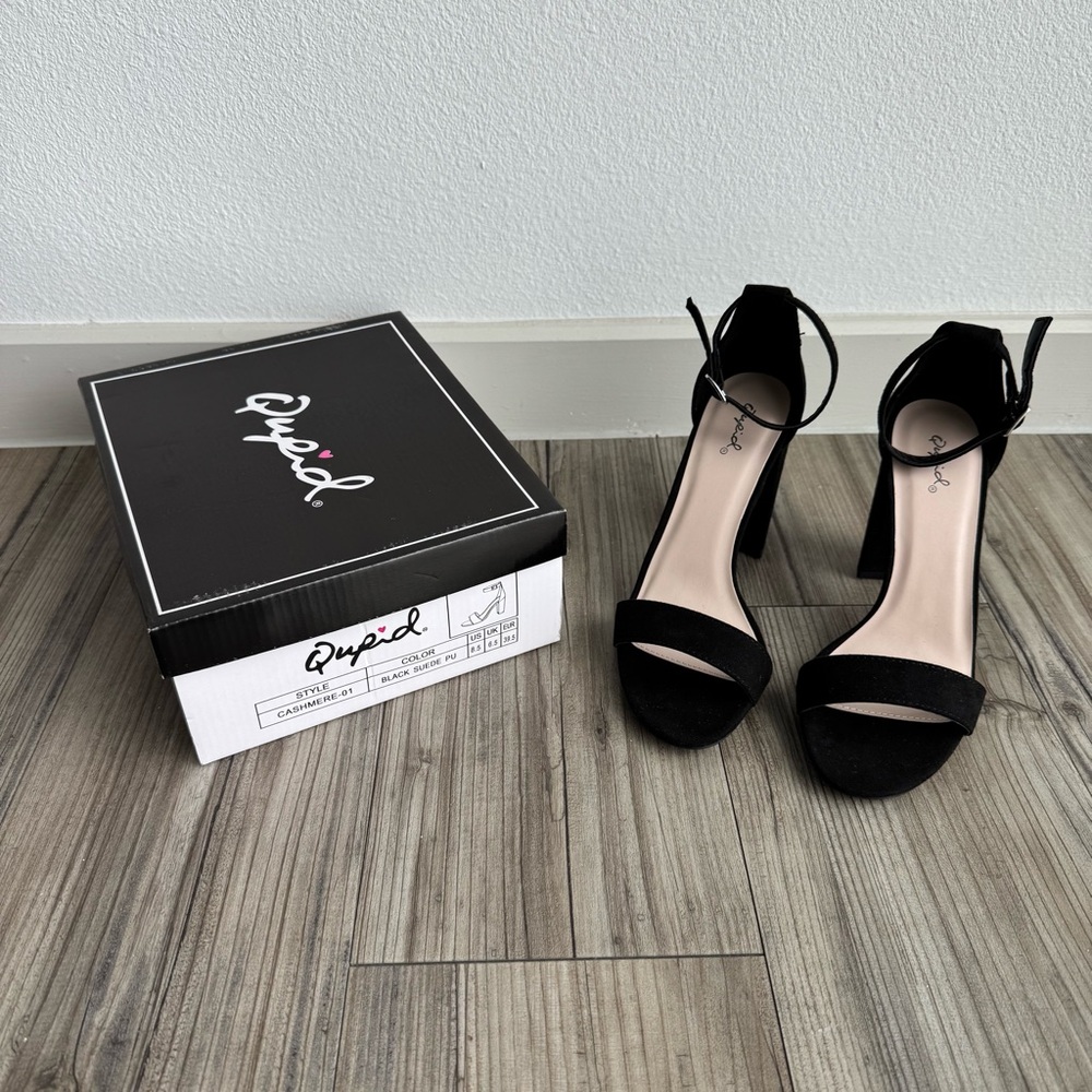 New Qupid Black Suede Ankle Strap Heels